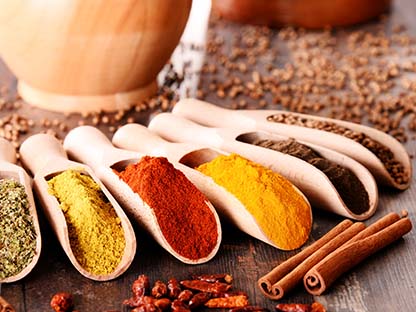 6 Spices and Herbs to Add to Your Diet