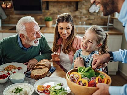 6 Tips to Feel More Satisfied at Mealtimes