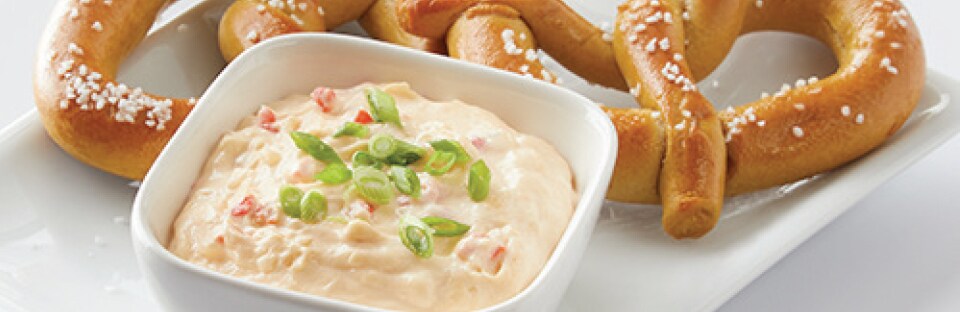 Slow Cooker Pimento Cheese Dip