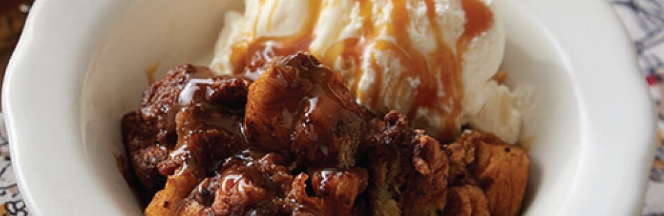 Slow Cooker Cinnamon Raisin Bread Pudding