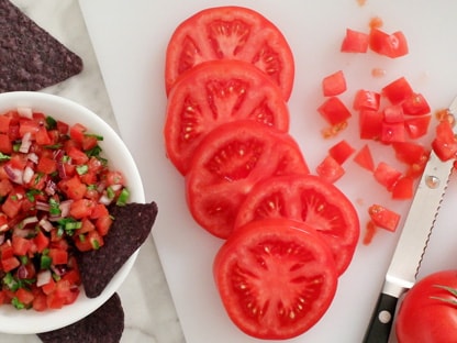 How to Cut a Tomato Like a Pro