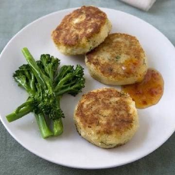 Best crab cakes ever -- and they're baked, not fried