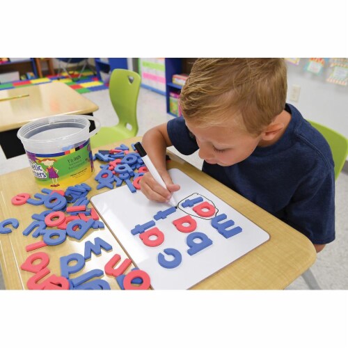 Pacon Triangular Dry Erase Markers Bullet Tip Black 25 Markers (PACAC9001) Perspective: back