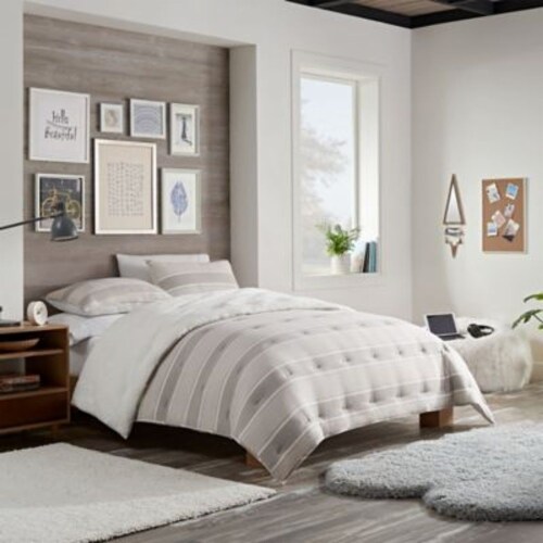 UGG Devon Faux Sherpa 3 Piece Reversible Full Queen Comforter Set in Oatmeal Stripe Full QFC