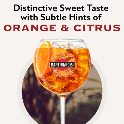 MARTINI & ROSSI® Rosso Vermouth Cocktail Mixer Perspective: back