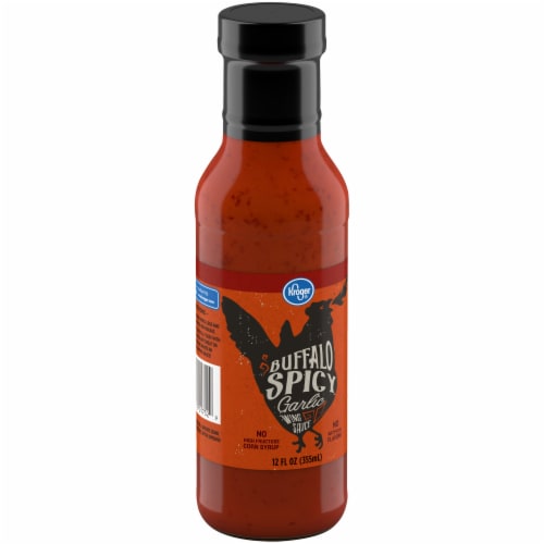 Kroger® Spicy Garlic Buffalo Wing Sauce Perspective: back
