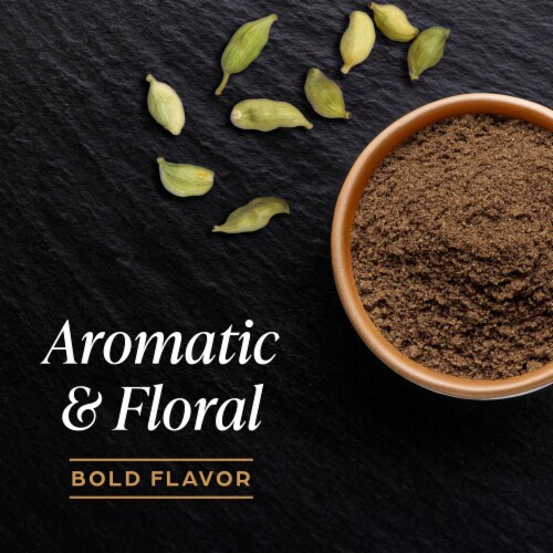 Private Selection® Ground Cardamom Shaker Perspective: back