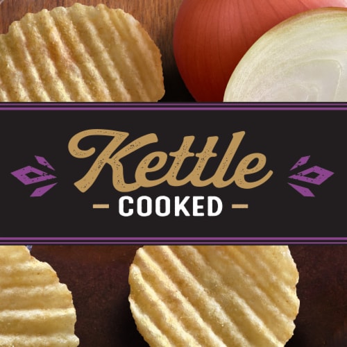 Private Selection™ Sweet Maui Onion Crinkle Cut Kettle Potato Chips Perspective: back