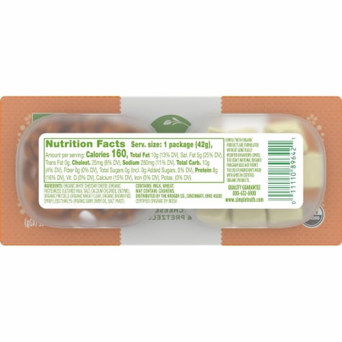 Simple Truth Organic™ White Cheddar Cheese & Pretzels Snack Medley Perspective: back