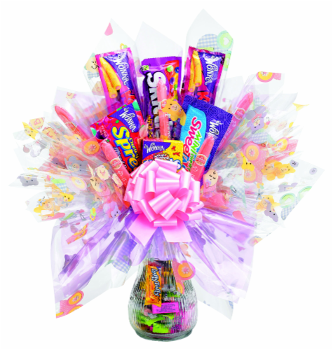 Candy Arrangement (candy items may differ depending on the store availability) Perspective: back