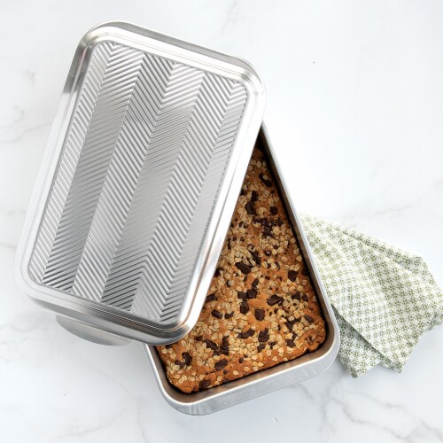 Nordic Ware Prism 9 x 13 Baking Pan