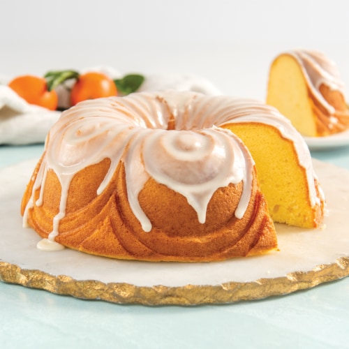 Nordic Ware Chiffon Bundt Pan Perspective: back