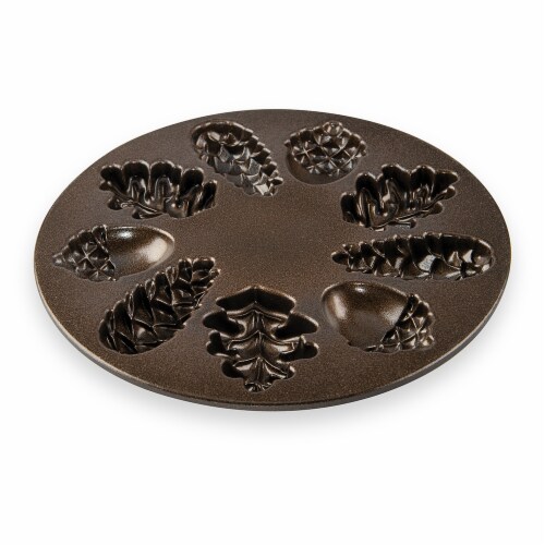 Nordic Ware Woodland Cakelet Pan Perspective: back