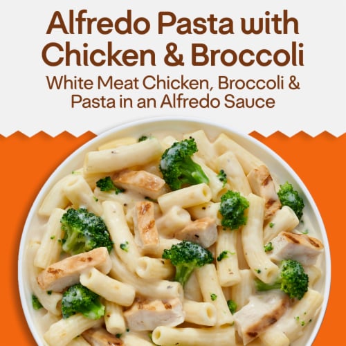 Lean Cuisine Alfredo Pasta with Chicken & Broccoli Frozen Meal Perspective: back