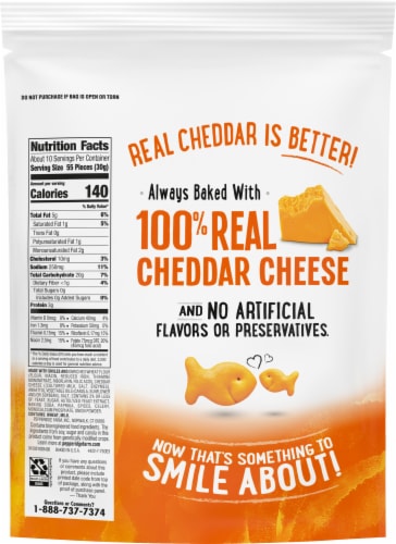 Goldfish Cheddar Baked Snack Crackers Perspective: back