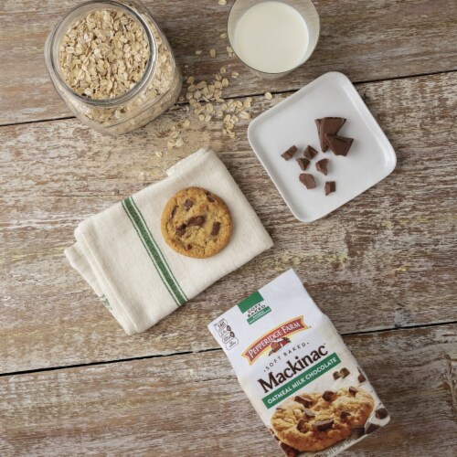 Pepperidge Farm® Soft Baked Mackinac Oatmeal Milk Chocolate Cookies Perspective: back