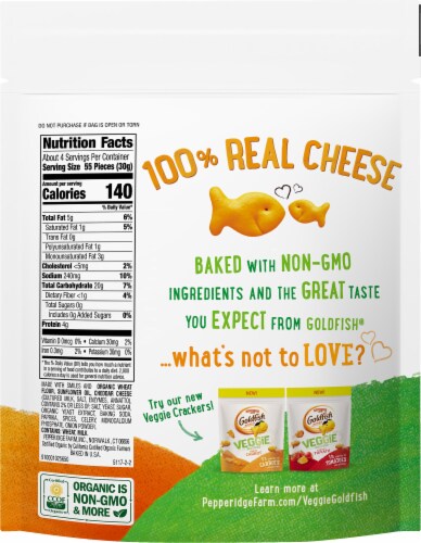 Goldfish® Organic Wheat Cheddar Baked Snack Crackers Perspective: back