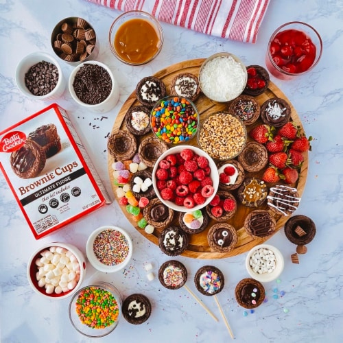 Betty Crocker Ultimate Fudge Brownie Cups Perspective: back