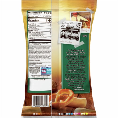 Gardetto's Reduced Fat Original Recipe Snack Mix Perspective: back