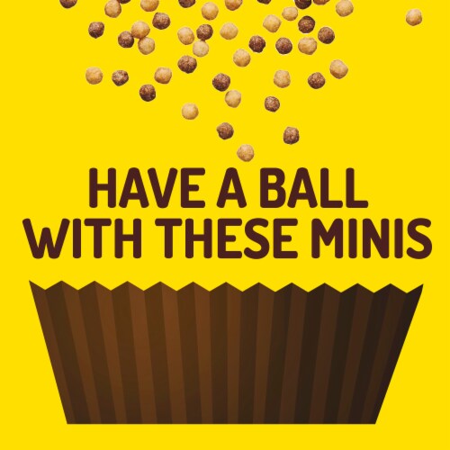 Reese's Puffs Minis Chocolate Peanut Butter Breakfast Cereal Perspective: back