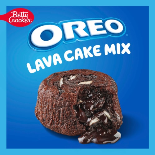 Betty Crocker OREO Lava Cake With OREO Cookie Pieces Baking Mix Perspective: back