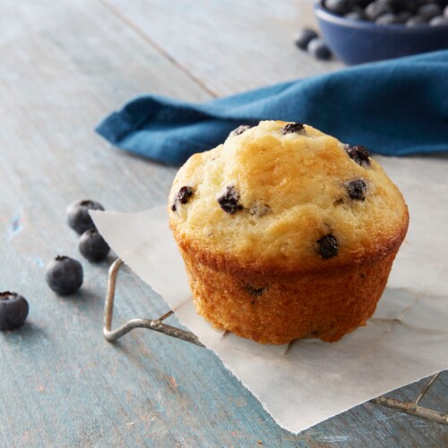 Betty Crocker Blueberry Muffin Mix Perspective: back