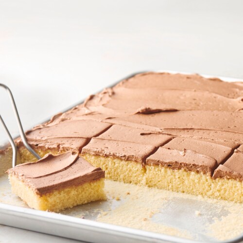 Betty Crocker™ Super Moist™ Butter Recipe Yellow Cake Mix Perspective: back