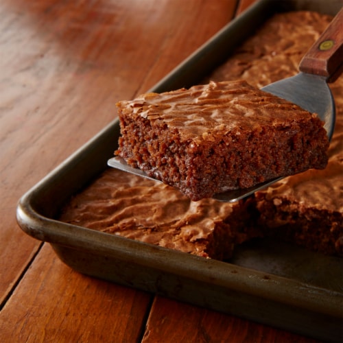 Betty Crocker Milk Chocolate Brownie Mix Family Size Perspective: back