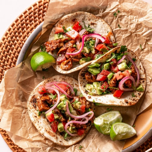 Spice Islands® Cilantro Perspective: back