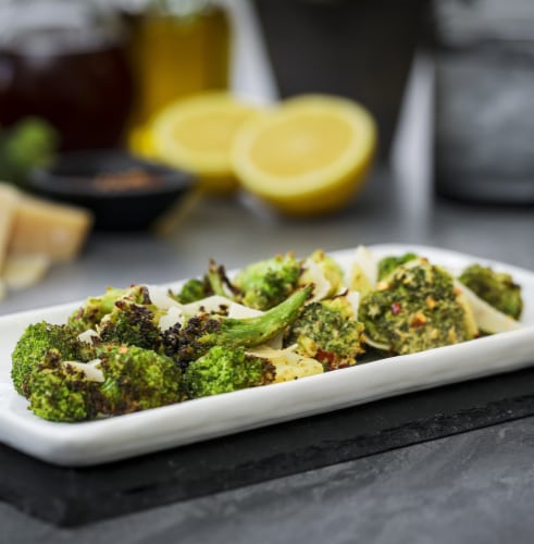 Green Giant Simply Steam Tuscan Seasoned Broccoli Perspective: back
