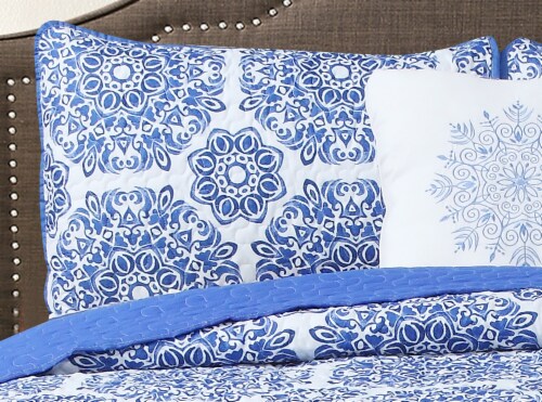 Harper Lane Briar Blue Quilt Set Perspective: back