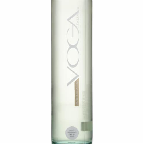 Voga Moscato Italy White Wine Perspective: back