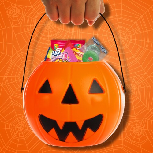 Mars Mixed Sugar Grab Bag Halloween Candy 125 Count Perspective: back