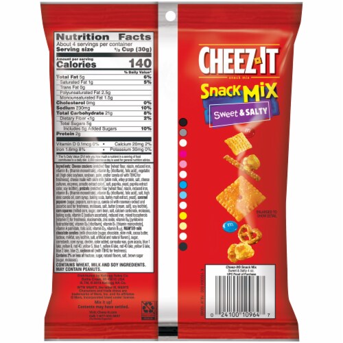 Cheez-It® Sweet & Salty Snack Mix Perspective: back