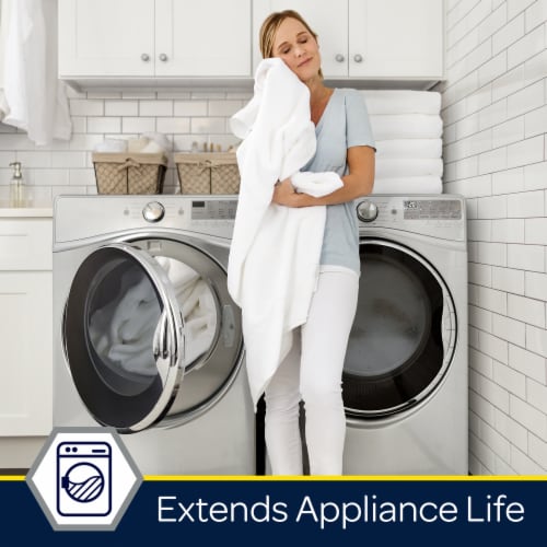 Morton® Clean and Protect™ Water Softener Pellets Perspective: back