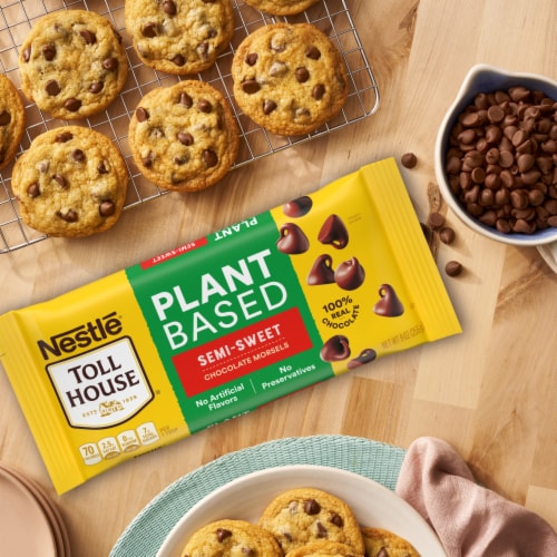 Nestle Toll House Plant Based Semi Sweet Chocolate Chips Perspective: back