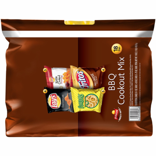 Frito-Lay BBQ Cookout Mix Variety Pack Perspective: back