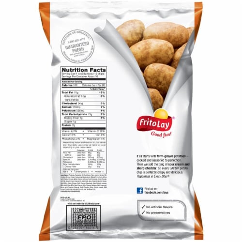 lays-cheddar-sour-cream-flavored-potato-chips-9-5-oz-fred-meyer