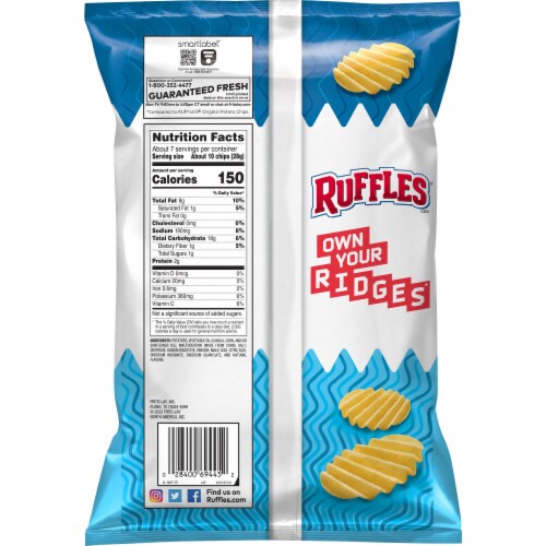 Ruffles® Salt & Vinegar Double Crunch® Potato Chips Perspective: back