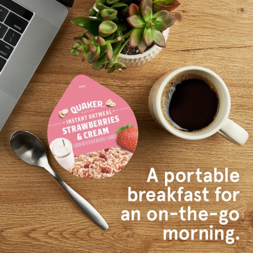 Quaker® Strawberries & Cream Instant Oatmeal Cups Perspective: back