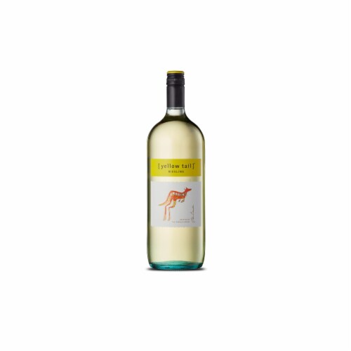 Yellow Tail Riesling Australia White Wine Perspective: back