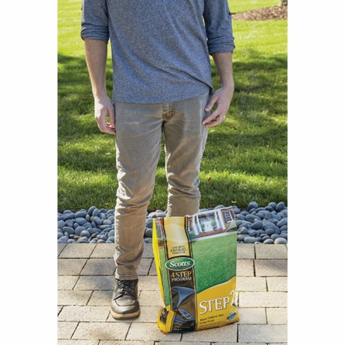Scotts 23616 Step 2 Weed Control & Fertilizer Spring Cool Season Grass Perspective: back