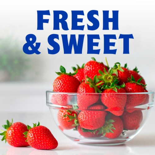 Fresh Strawberries – 1 LB Clamshell Perspective: back