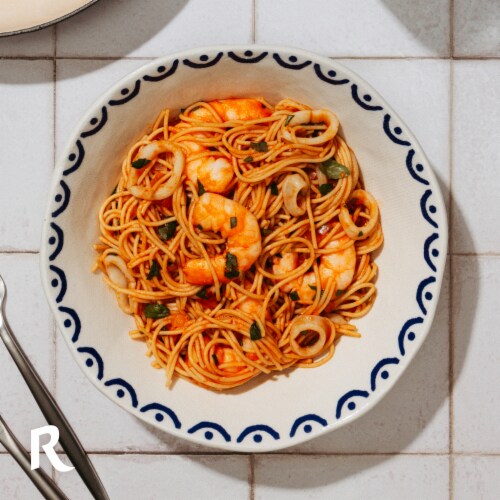 Ronzoni Whole Grain Thin Spaghetti Pasta Perspective: back