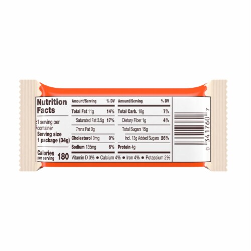 REESE'S White Creme Peanut Butter Cup Pumpkins Candy Halloween Pack Perspective: back