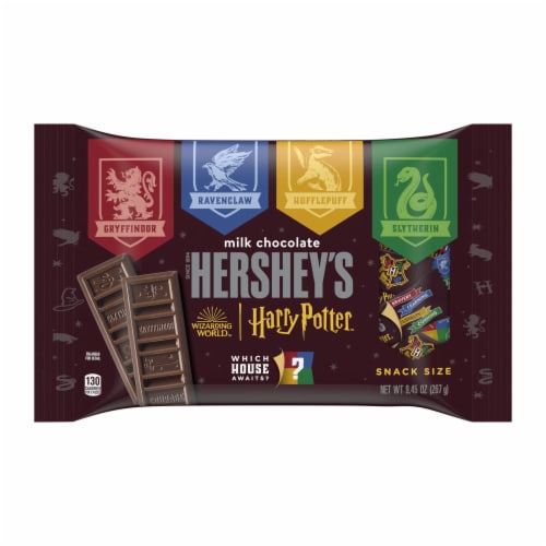 HERSHEY'S Milk Chocolate Harry Potter™ Snack Size Halloween Candy Bag Perspective: back
