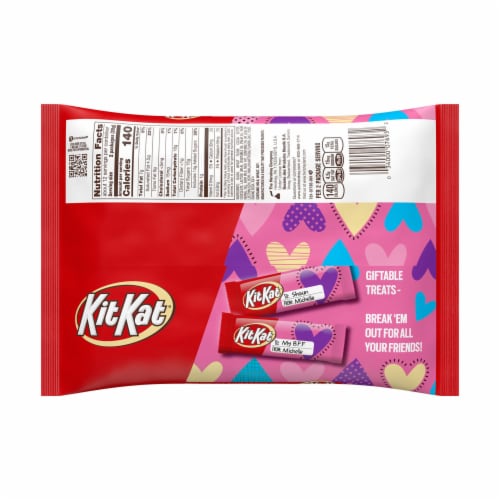 KIT KAT Milk Chocolate Wafer Snack Size, Candy Pantry Pack, 12.25 oz (25  Pieces)