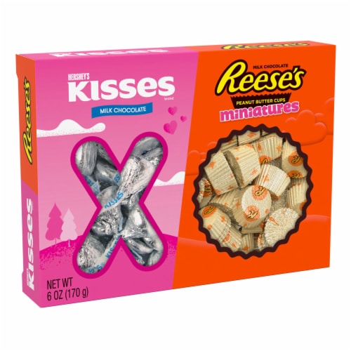 HERSHEY'S and REESE'S Assorted Milk Chocolate Valentine Candy Gift Box Perspective: back