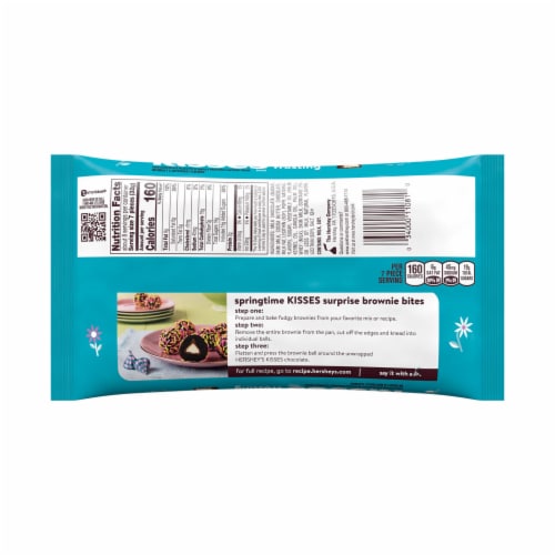 HERSHEY'S KISSES Milk Chocolate and Vanilla Frosting Flavored Creme Treats Easter Candy Bag Perspective: back