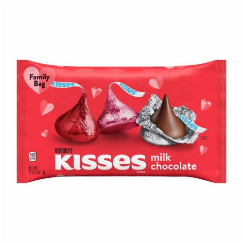 HERSHEY'S KISSES Milk Chocolate Candy Valentine's Day Family Bag Perspective: back